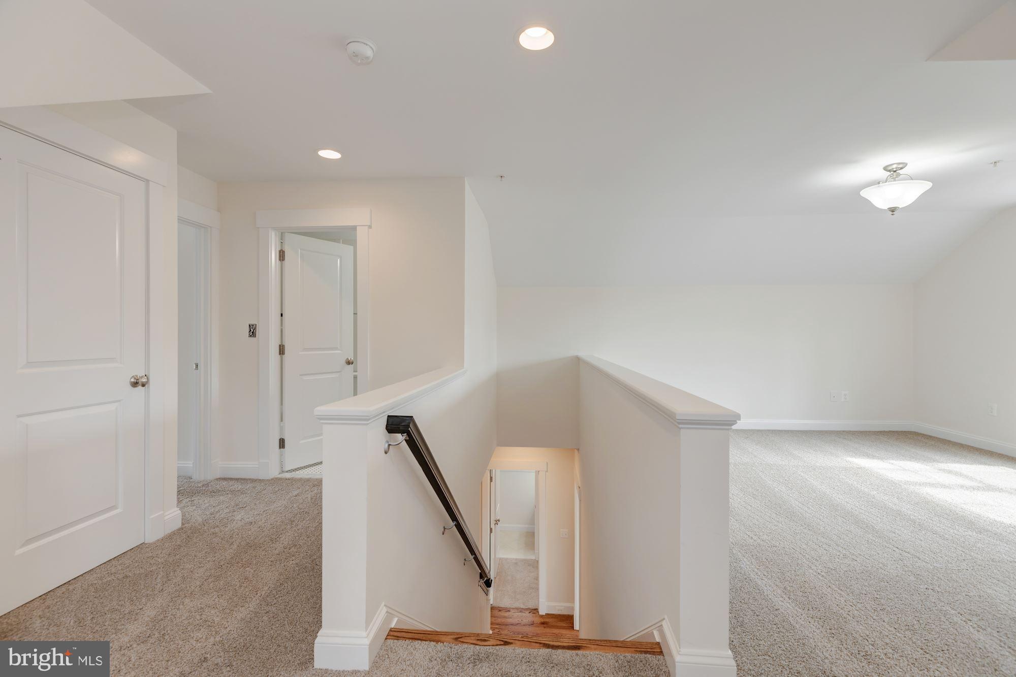 GLEN ECHO HEIGHTS - Residential