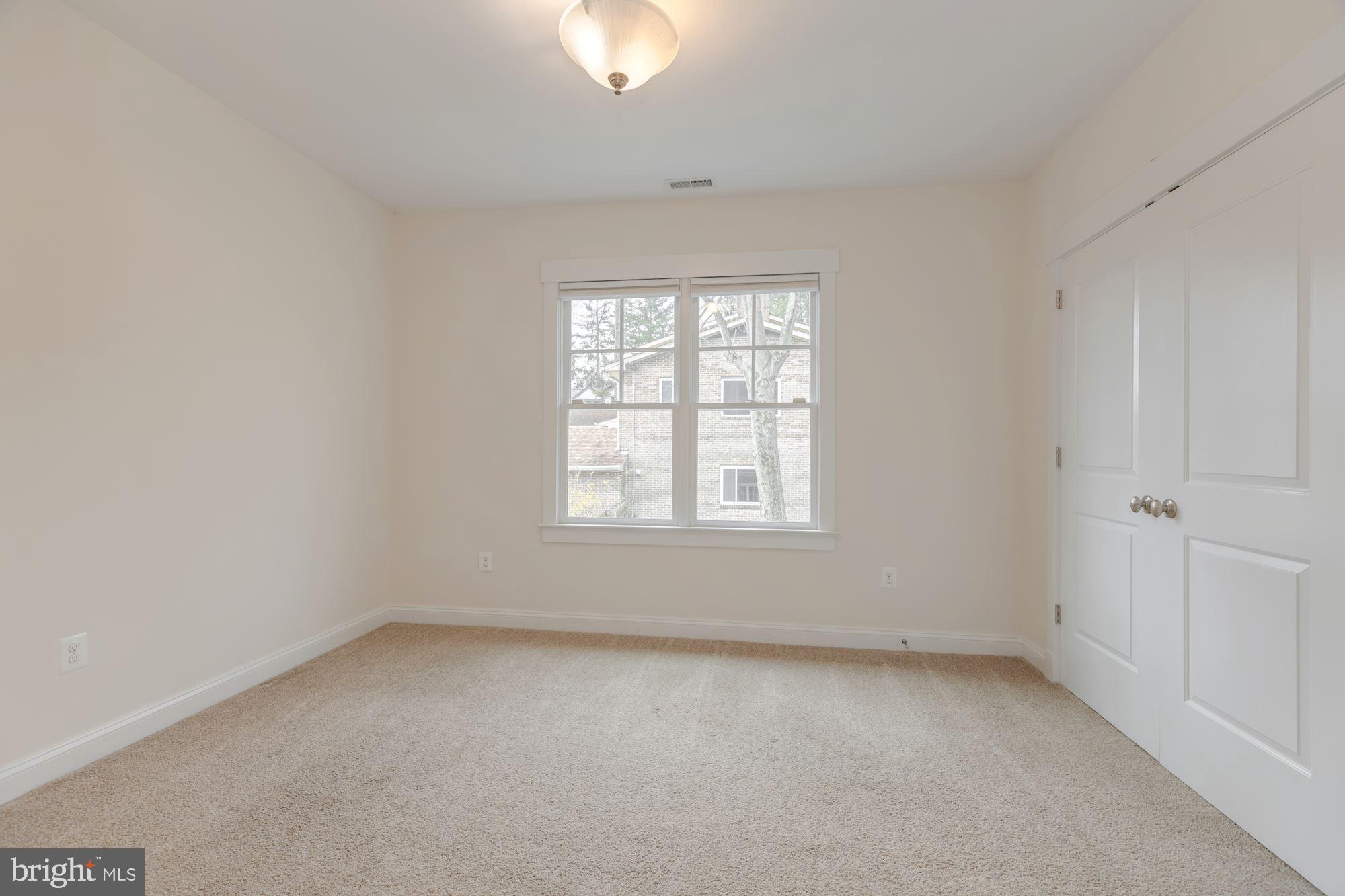 GLEN ECHO HEIGHTS - Residential