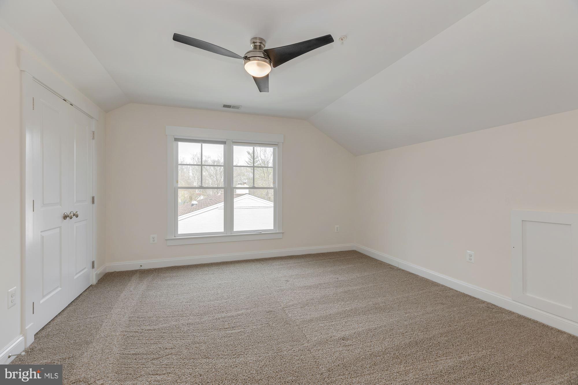 GLEN ECHO HEIGHTS - Residential