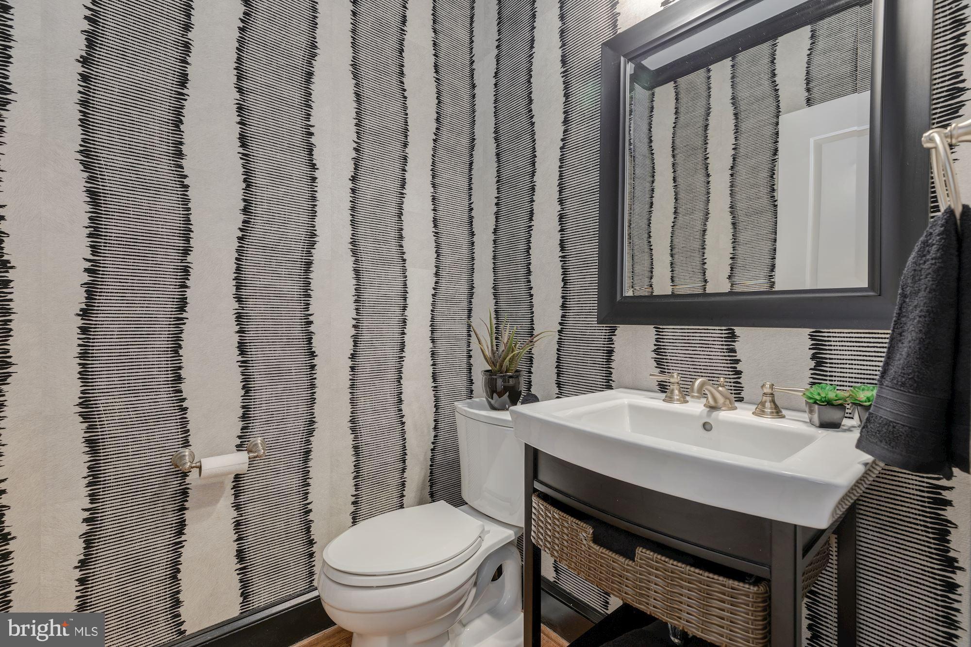 GLEN ECHO HEIGHTS - Residential