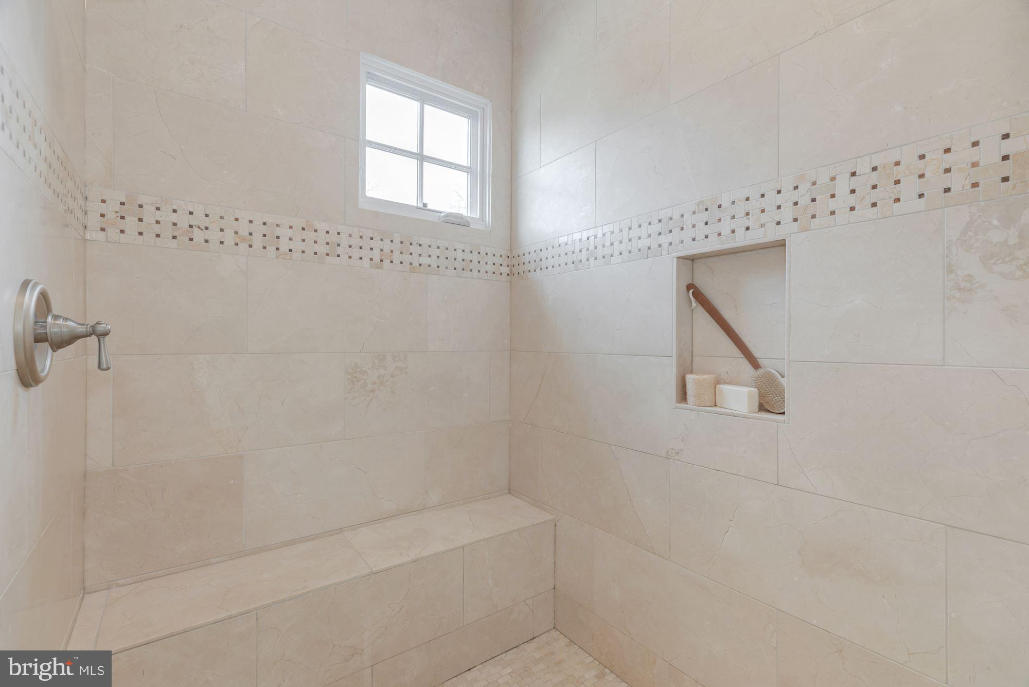 GLEN ECHO HEIGHTS - Residential