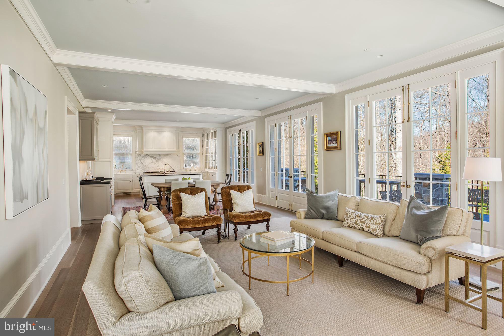 PHILLIPS PARK - Residential