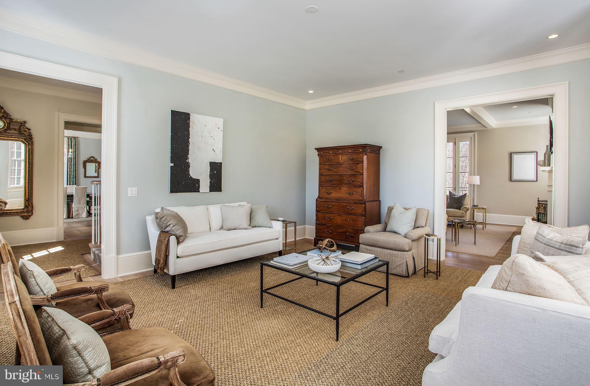 PHILLIPS PARK - Residential