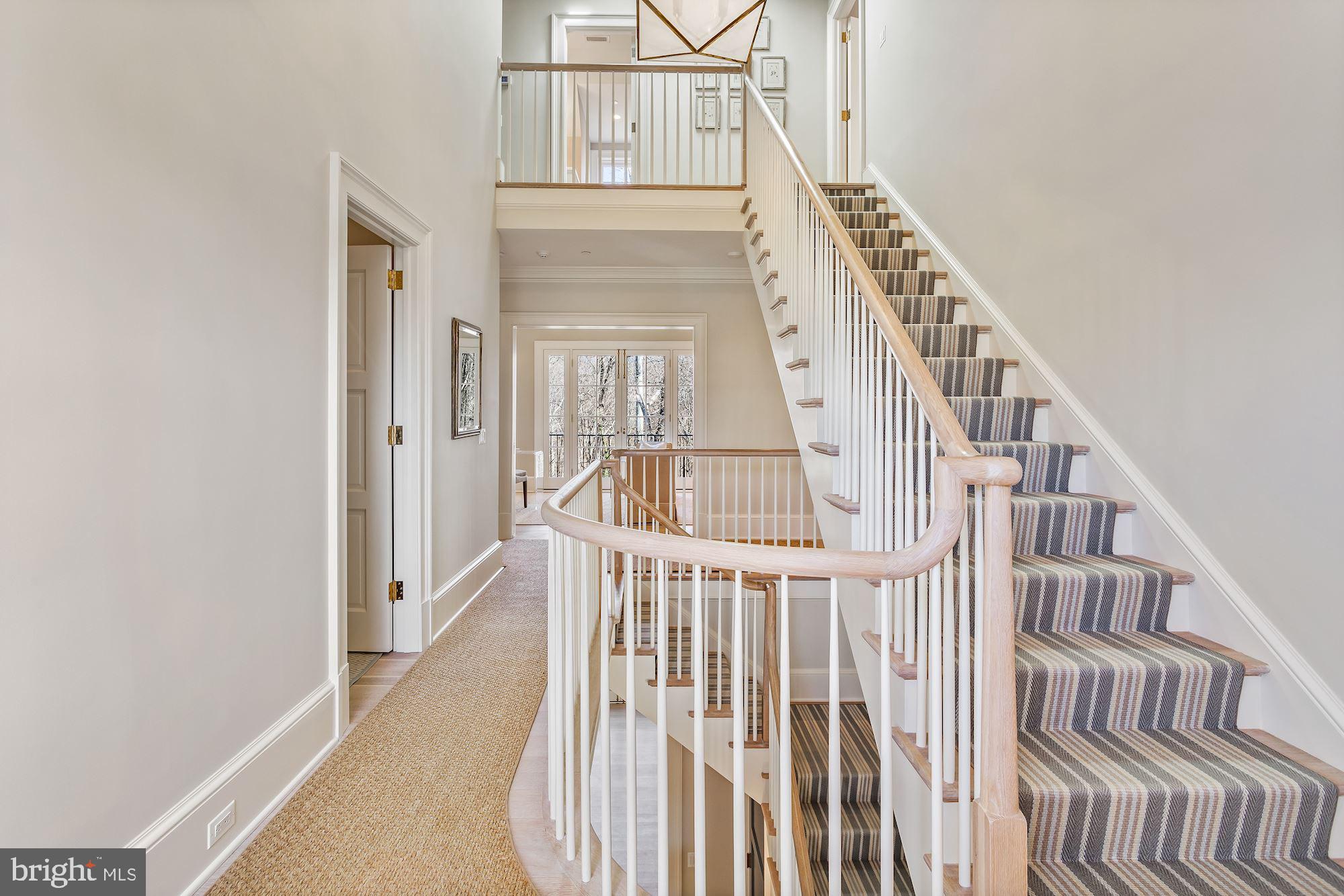 PHILLIPS PARK - Residential