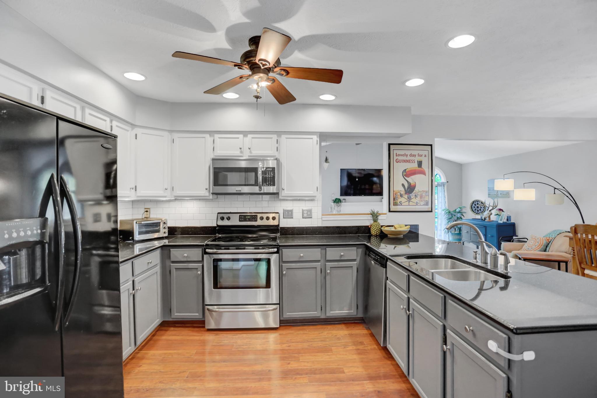 AVONDALE RUN - Residential