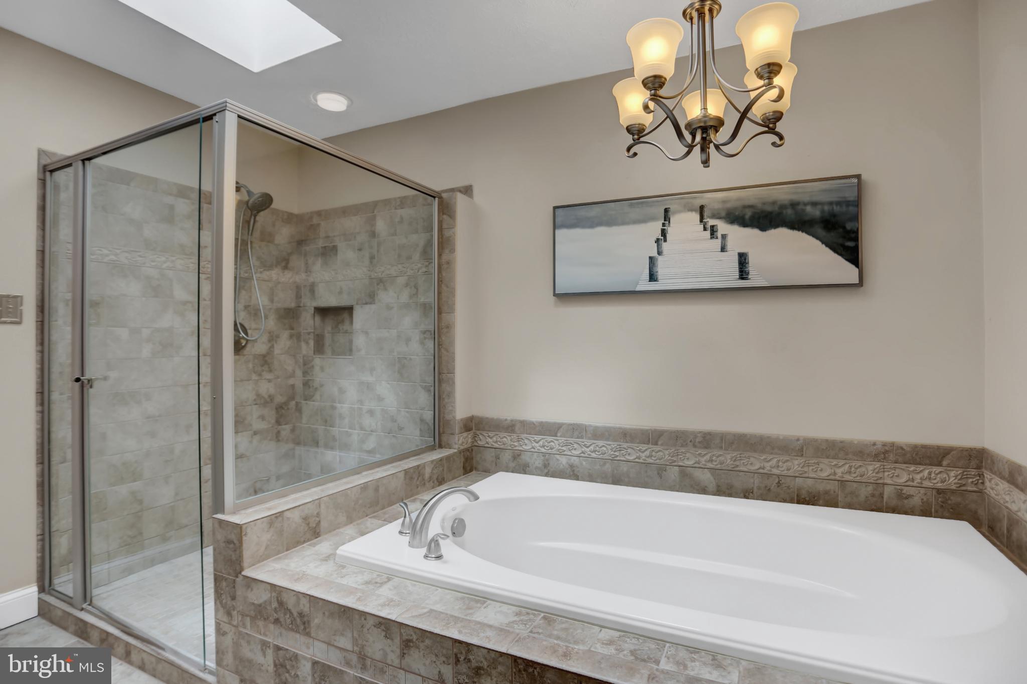 AVONDALE RUN - Residential