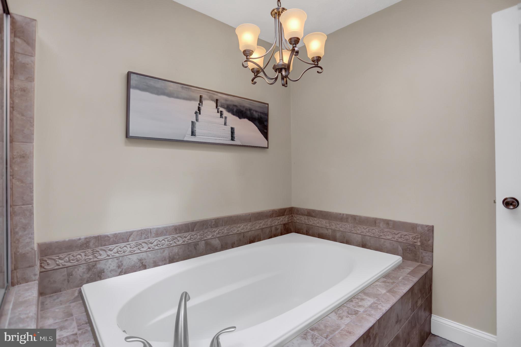 AVONDALE RUN - Residential