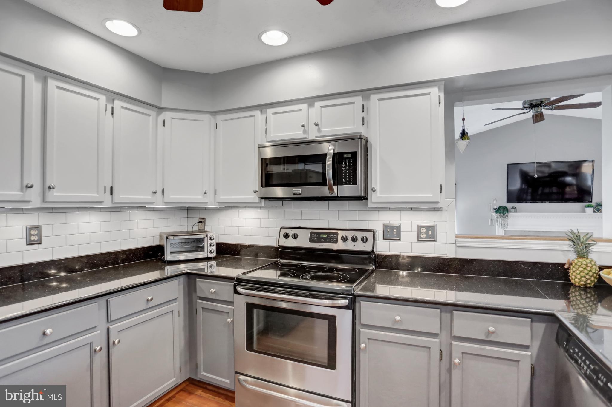 AVONDALE RUN - Residential