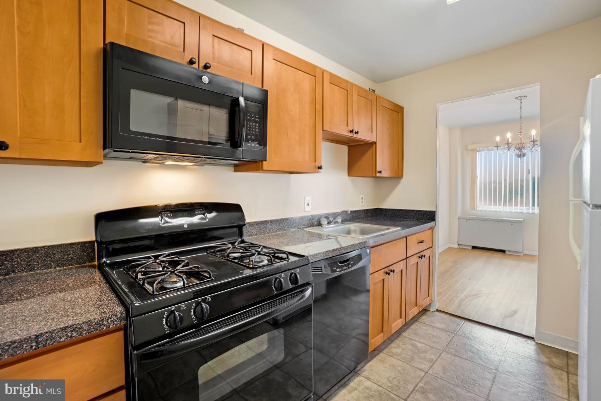 UNIVERSITY TOWERS CODM - Residential