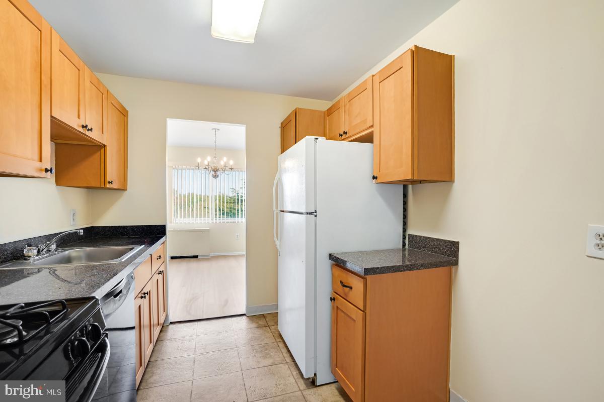 UNIVERSITY TOWERS CODM - Residential