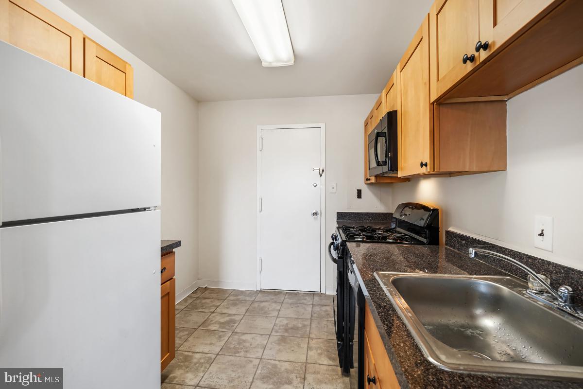 UNIVERSITY TOWERS CODM - Residential