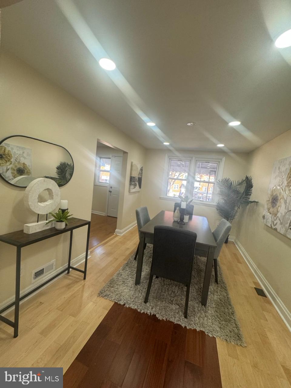 ROGNEL HEIGHTS - Residential