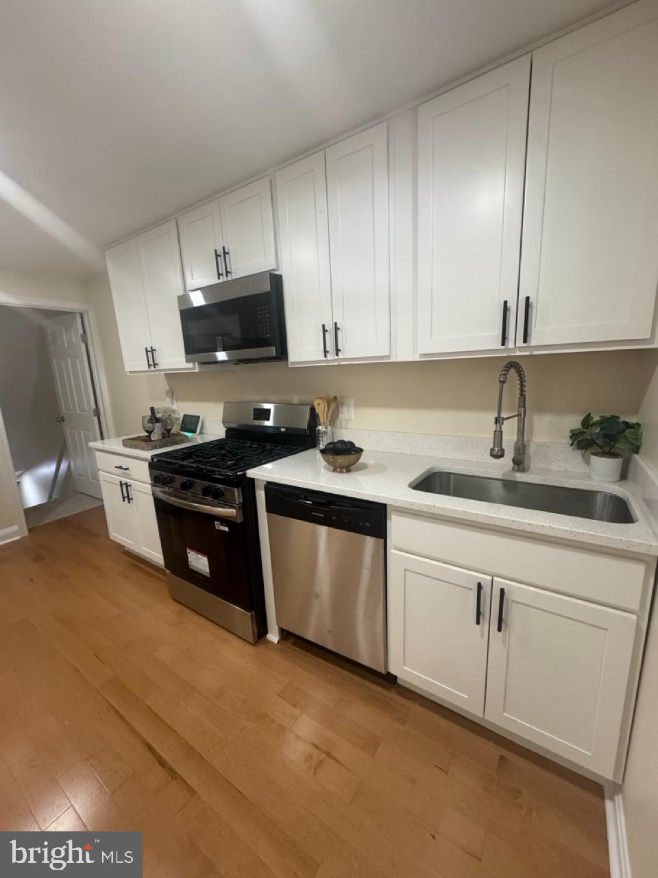 ROGNEL HEIGHTS - Residential