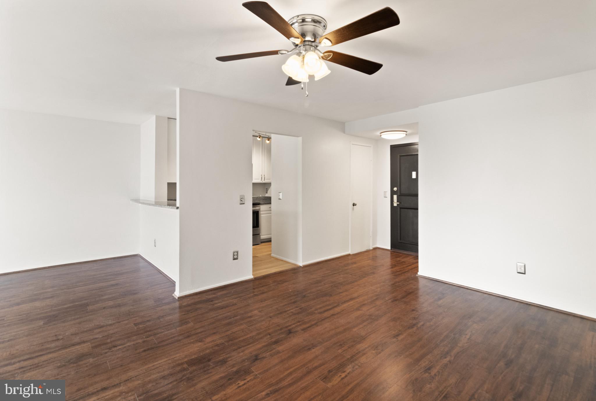 ALEXANDRIA KNOLLS - Residential