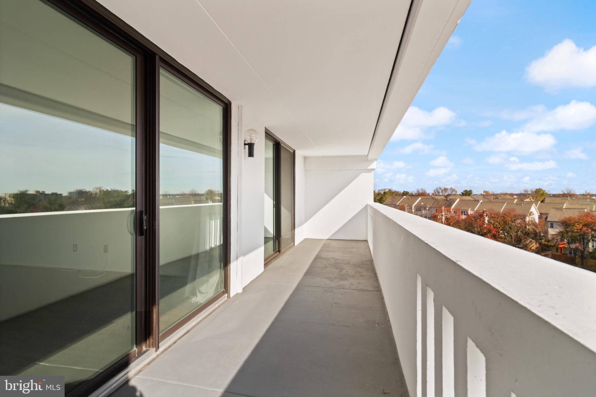 ALEXANDRIA KNOLLS - Residential