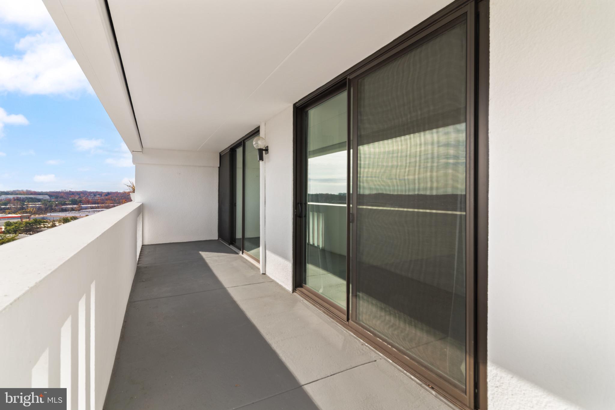 ALEXANDRIA KNOLLS - Residential