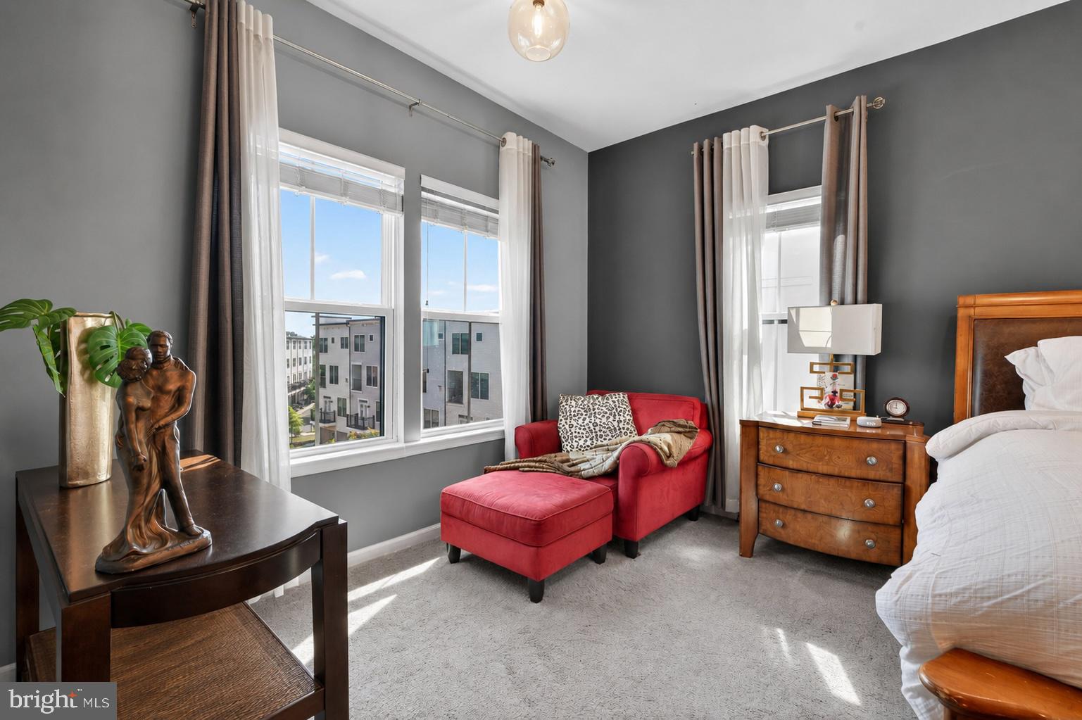 HYATTSVILLE - Residential
