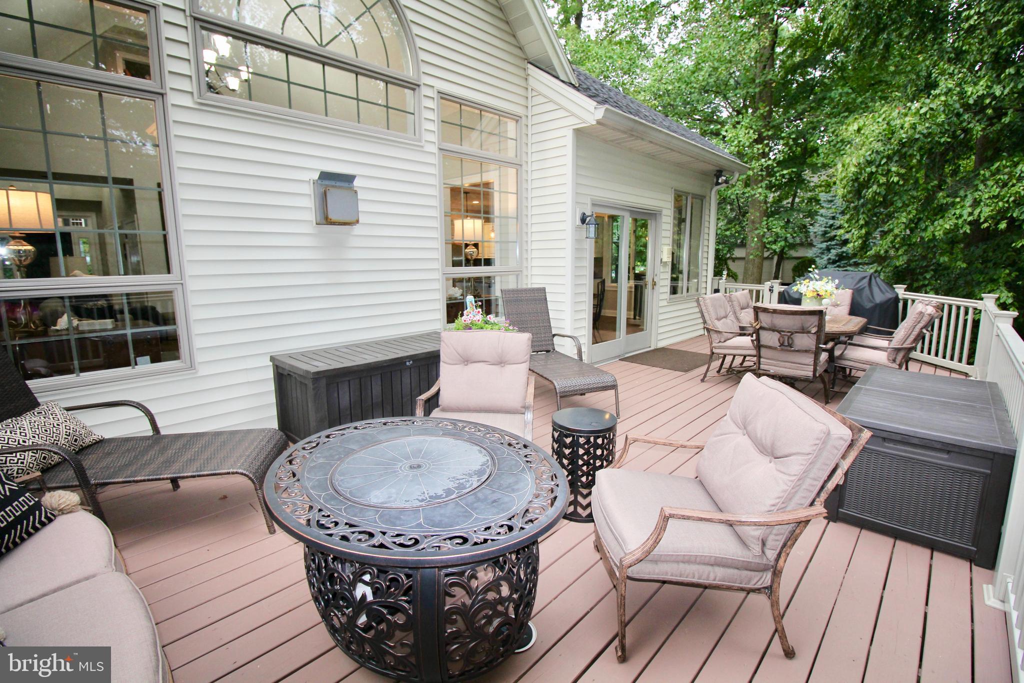 SHADY HILL ESTATES - Residential