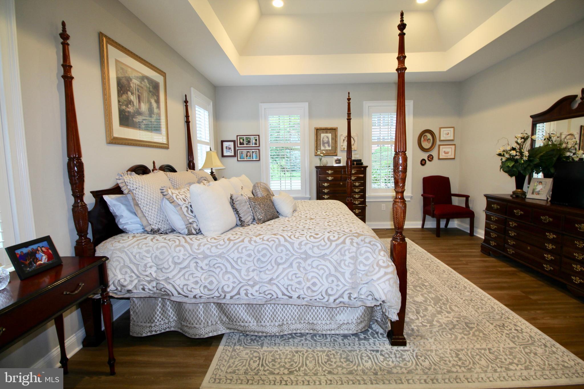 SHADY HILL ESTATES - Residential