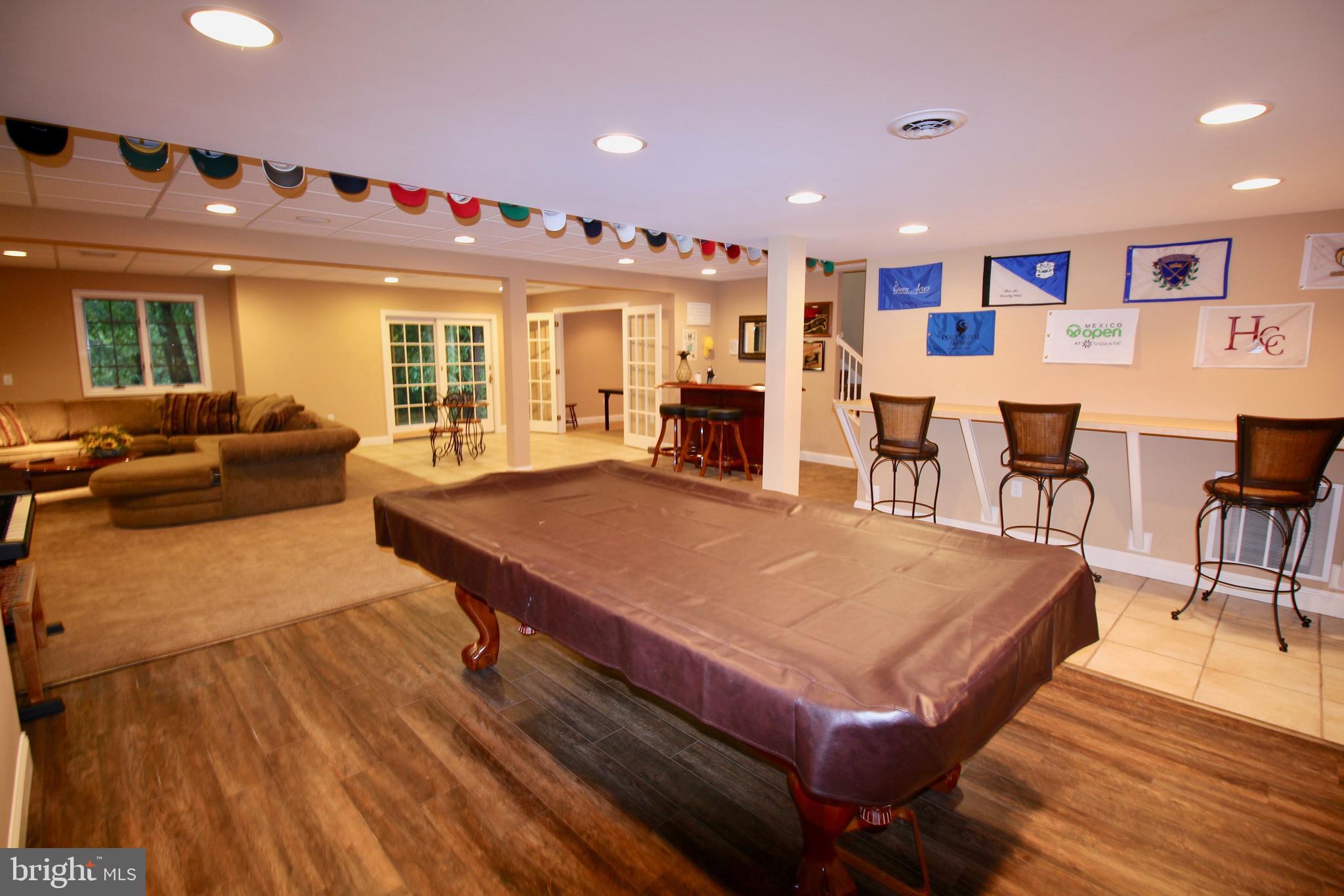 SHADY HILL ESTATES - Residential