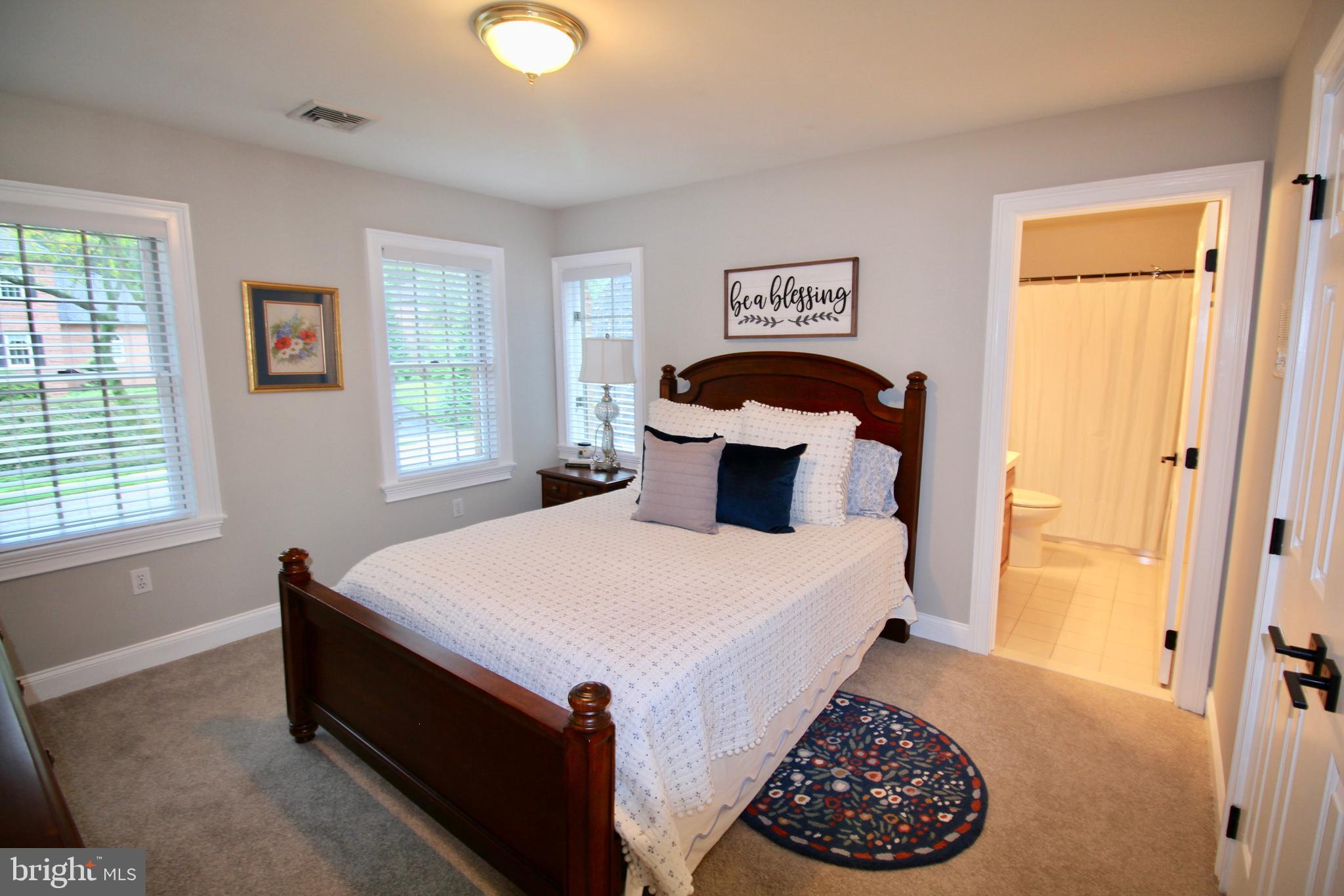 SHADY HILL ESTATES - Residential