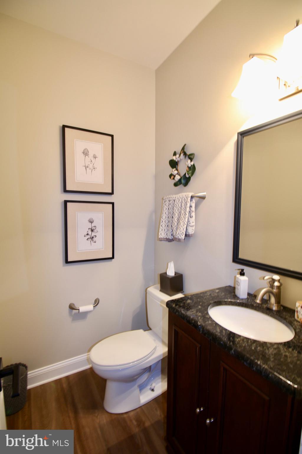 SHADY HILL ESTATES - Residential