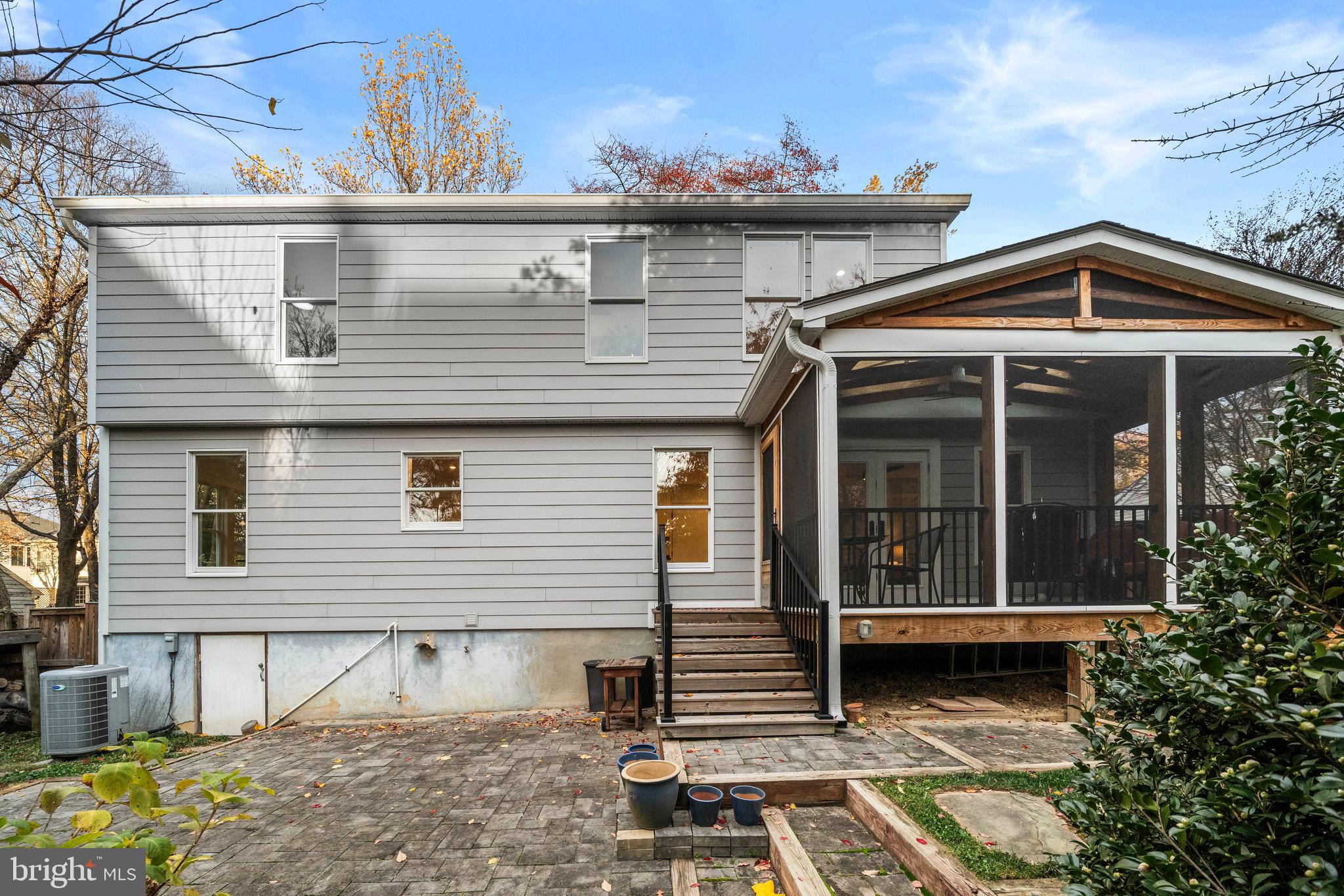 WOODLAND - Residential