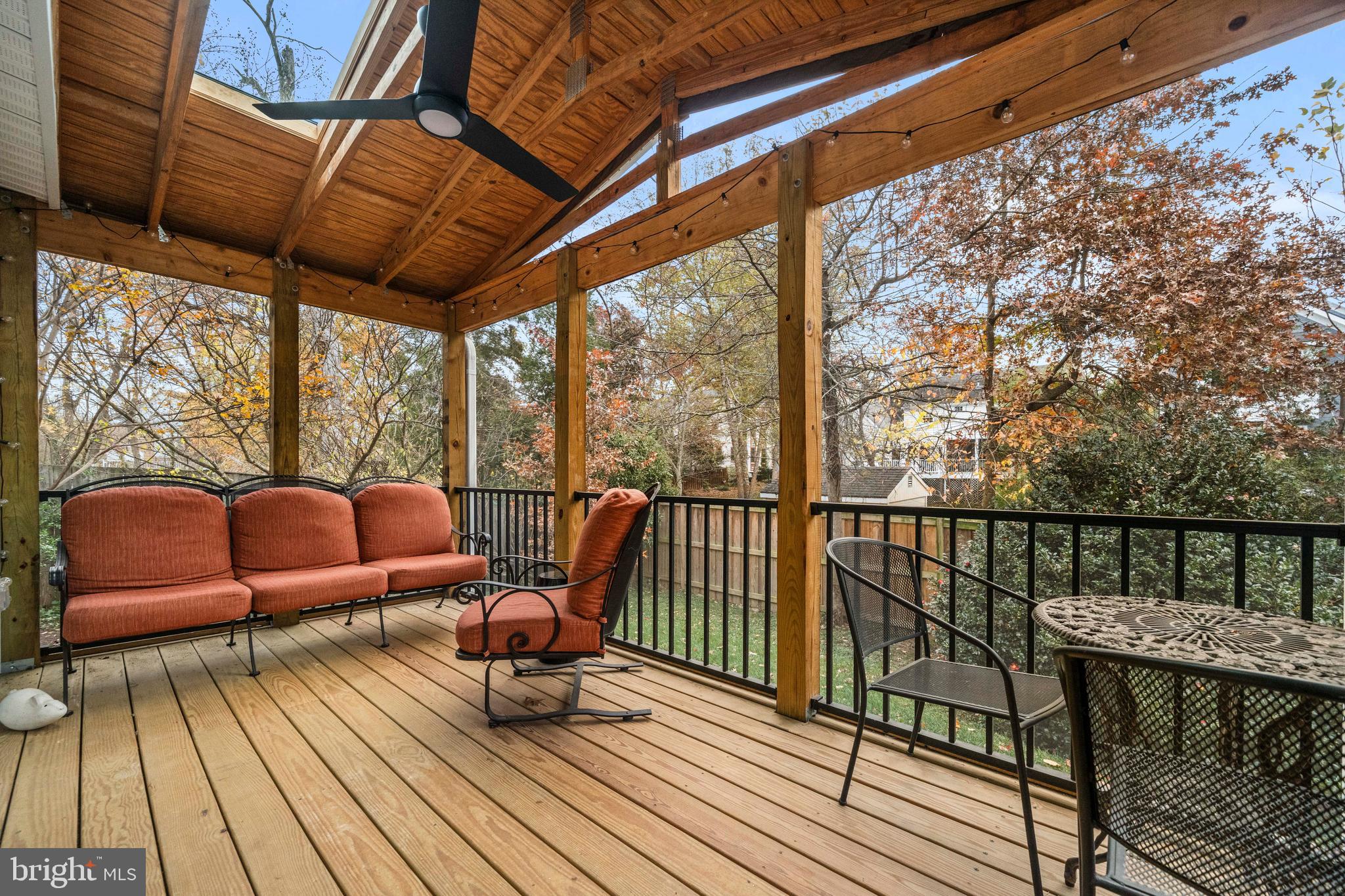 WOODLAND - Residential