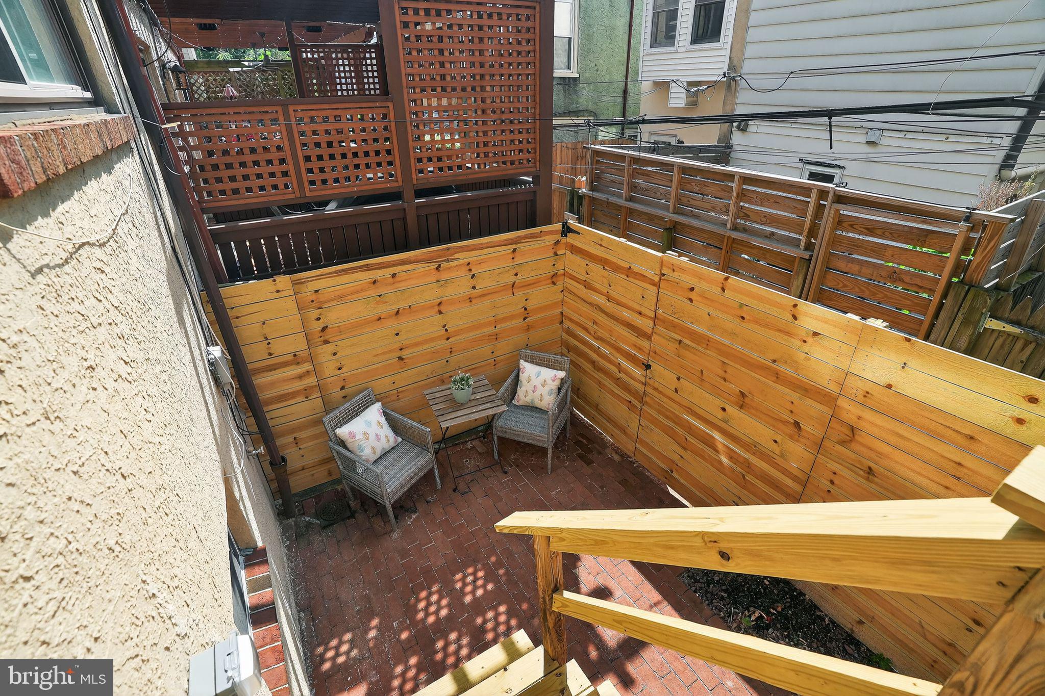 FAIRMOUNT - Residential