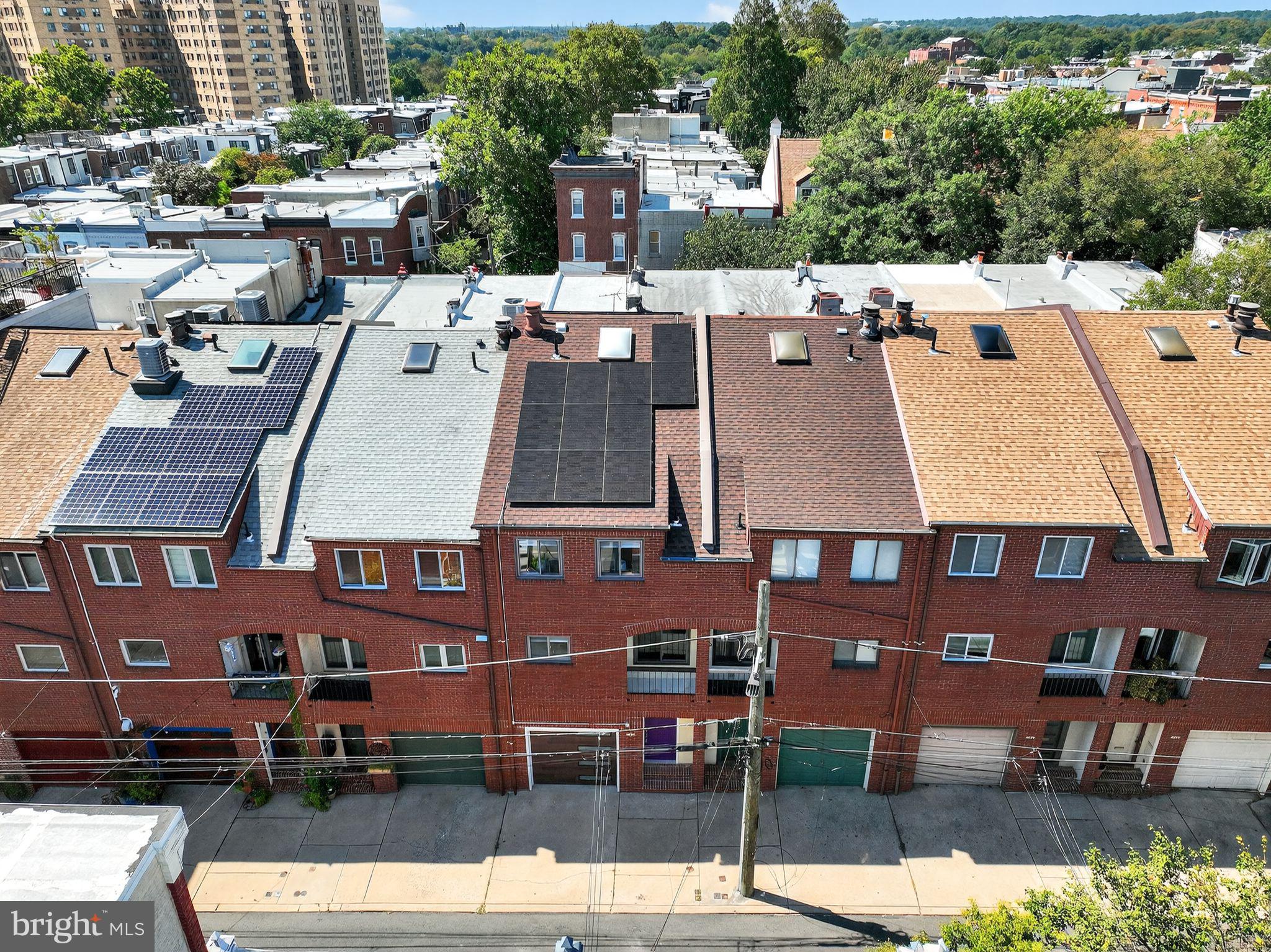 FAIRMOUNT - Residential