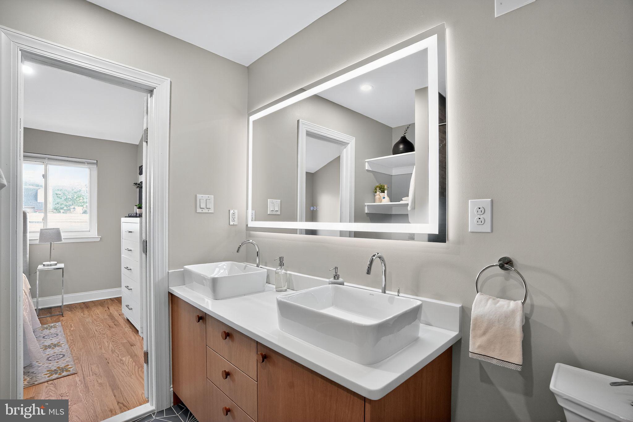 FAIRMOUNT - Residential