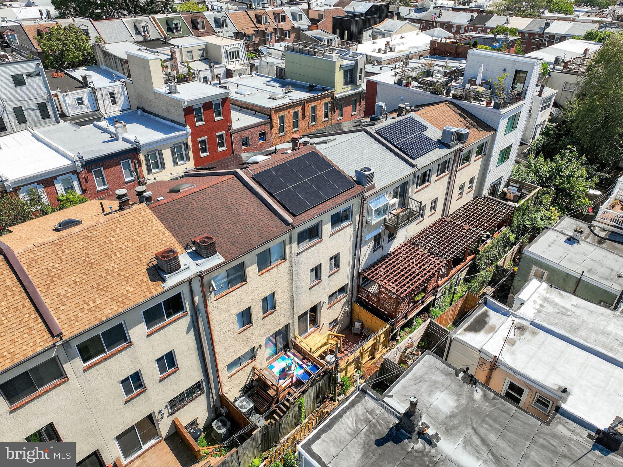 FAIRMOUNT - Residential