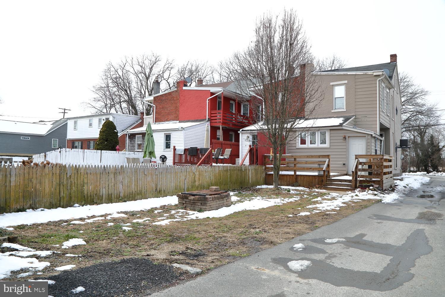 COLUMBIA BOROUGH - Residential