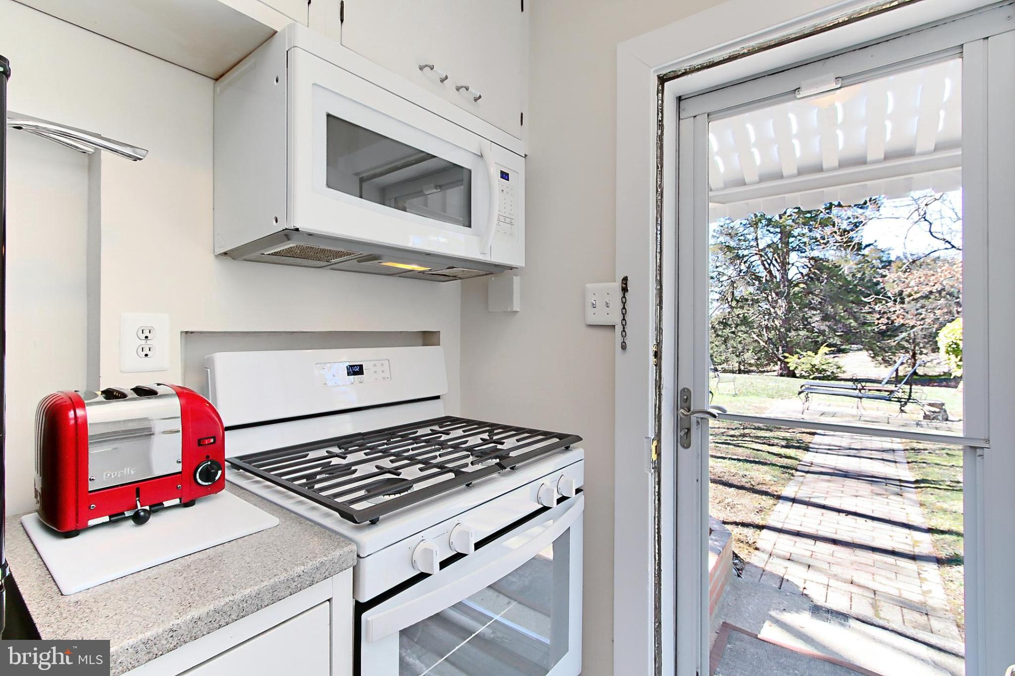 WELLINGTON - Residential Lease