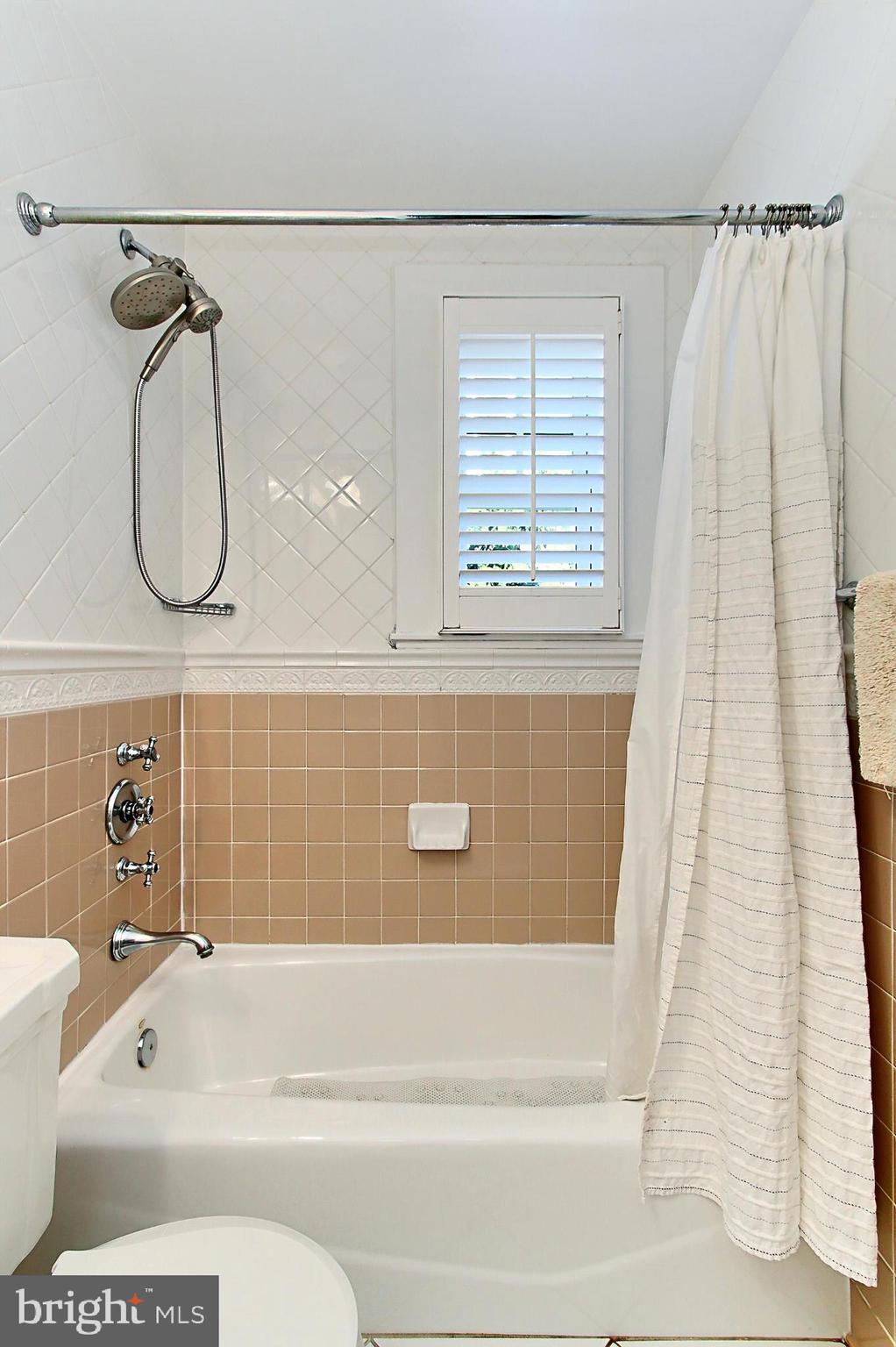 WELLINGTON - Residential Lease