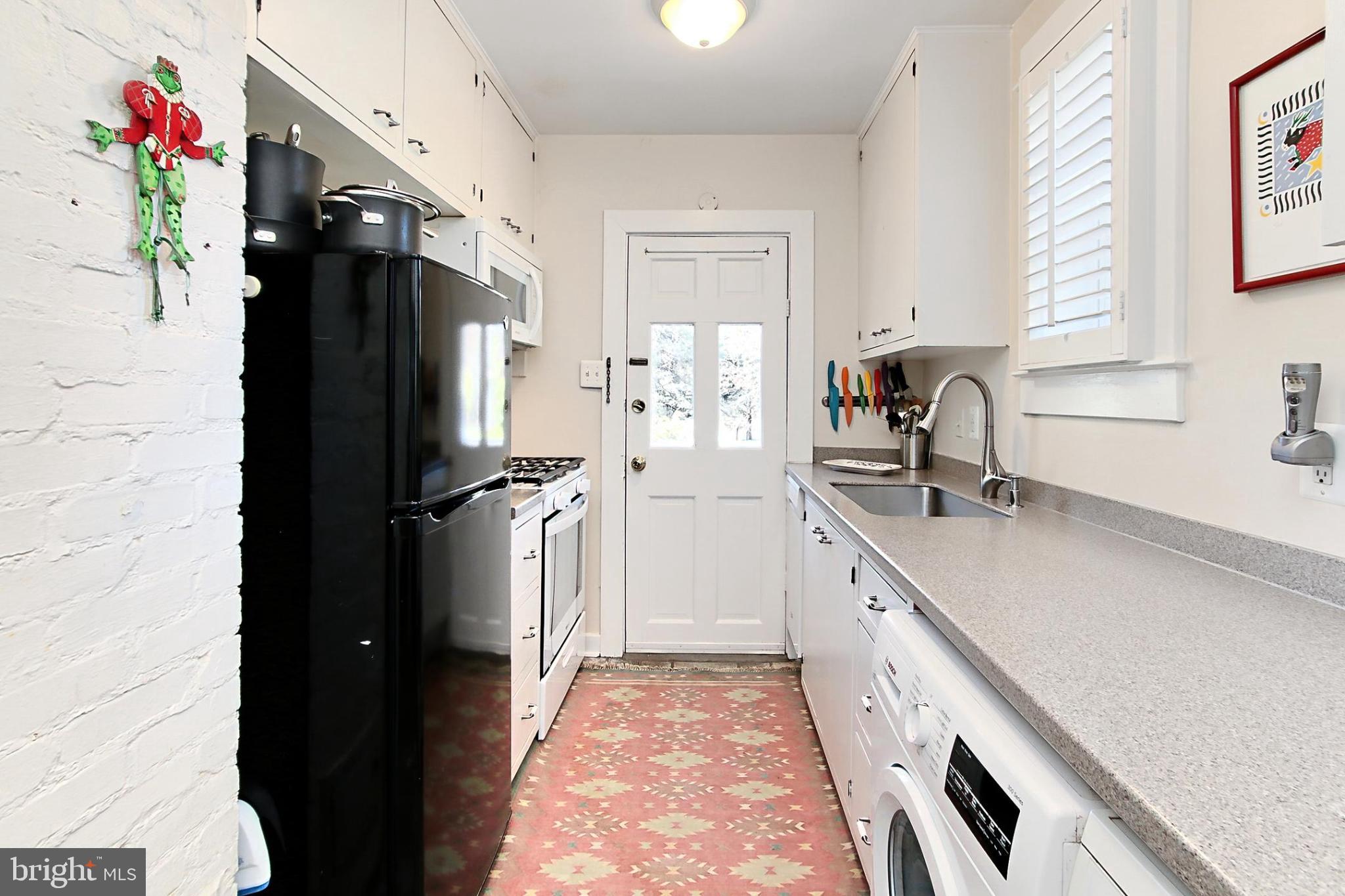 WELLINGTON - Residential Lease