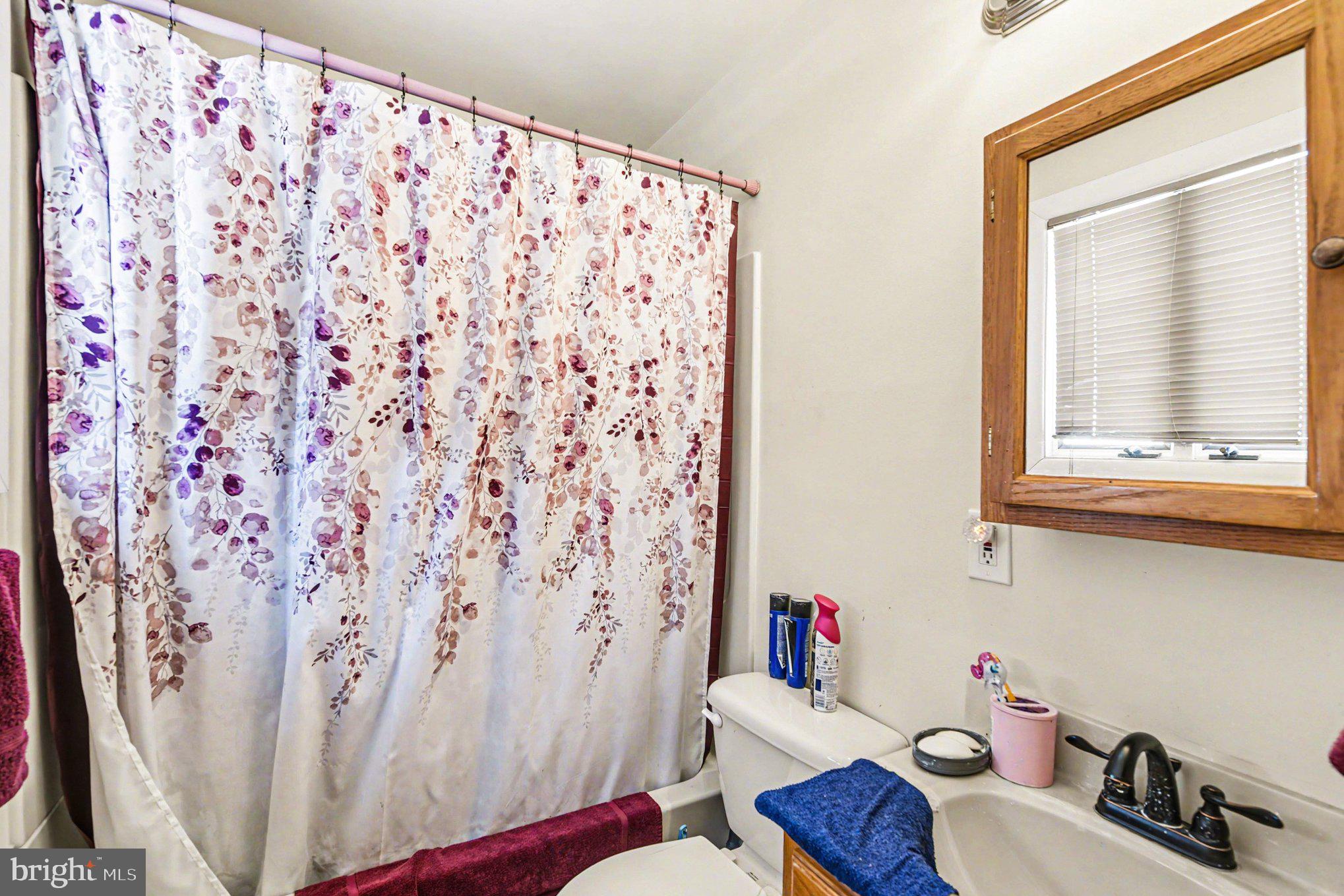 NONAVAILABLE - Residential