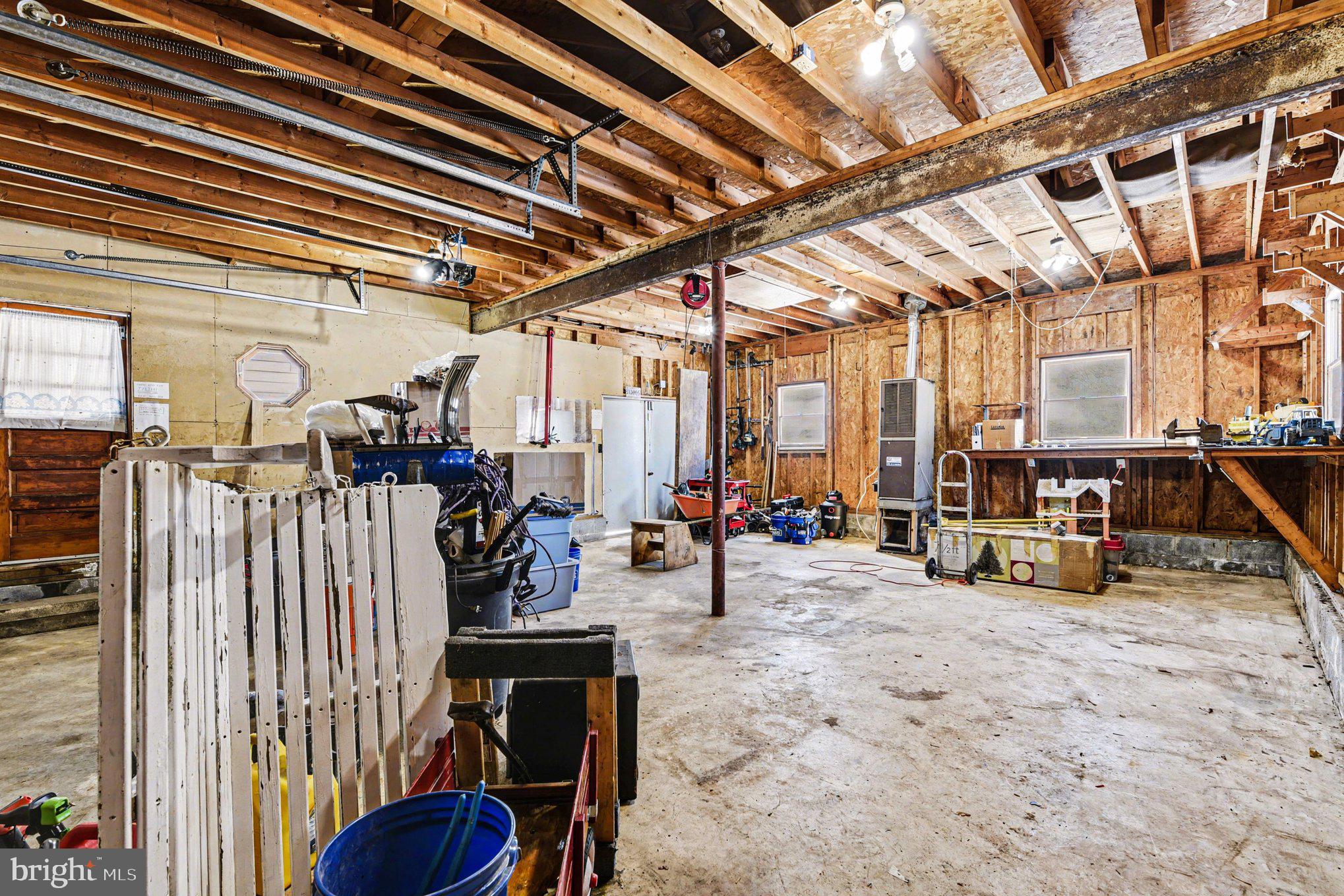 NONAVAILABLE - Residential