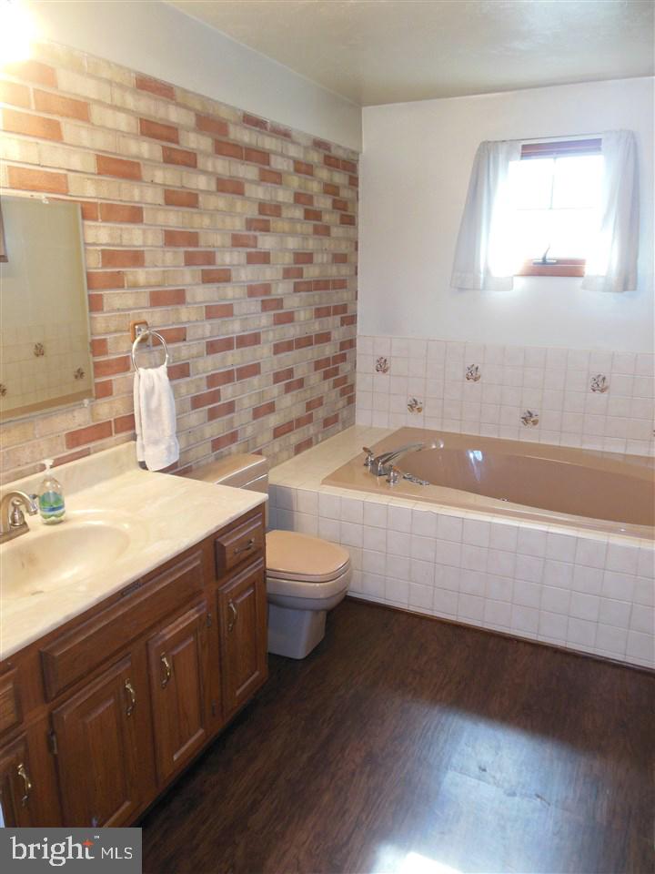 WEIGLESTOWN - Residential