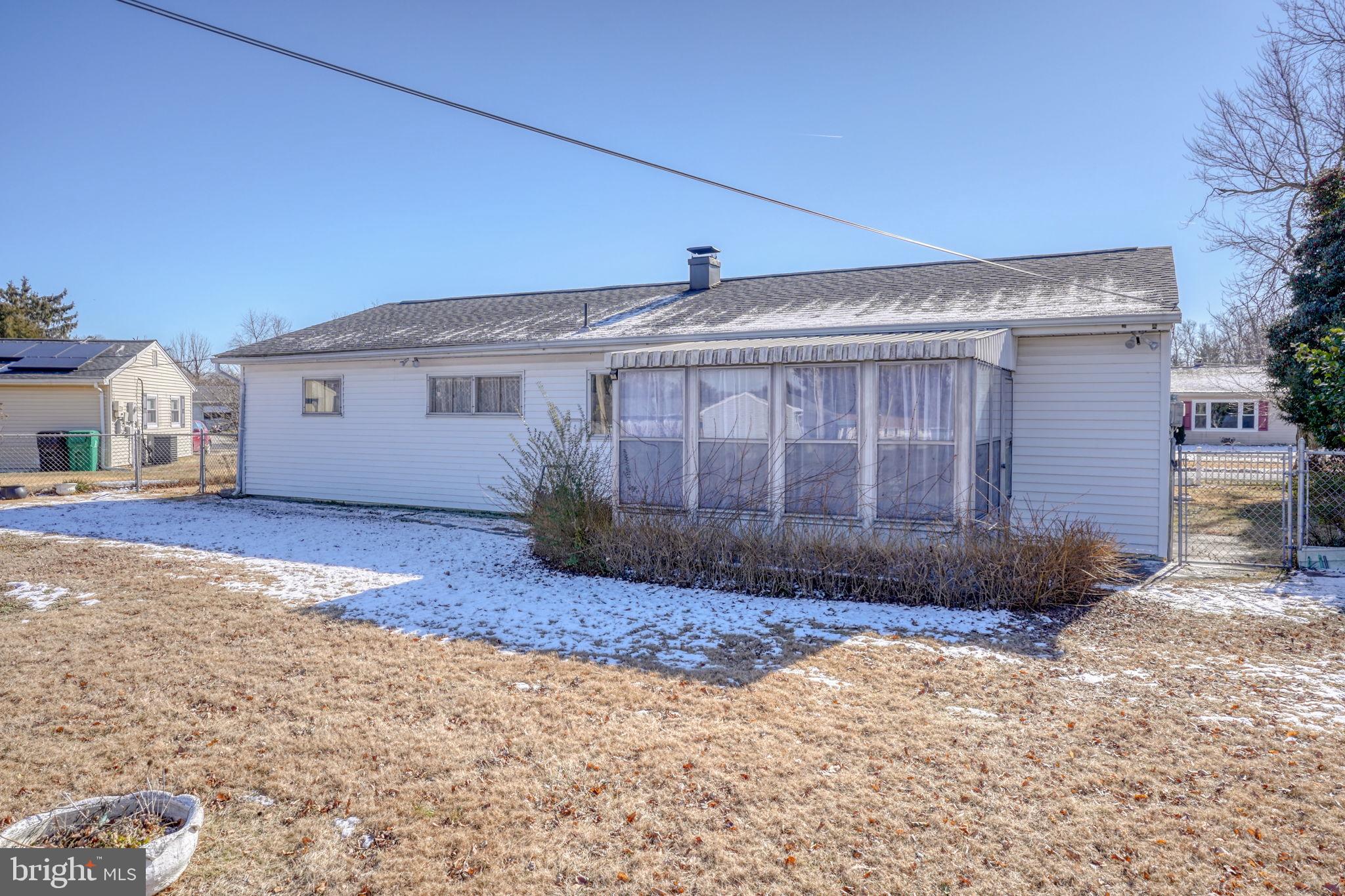 KENT ACRES - Residential