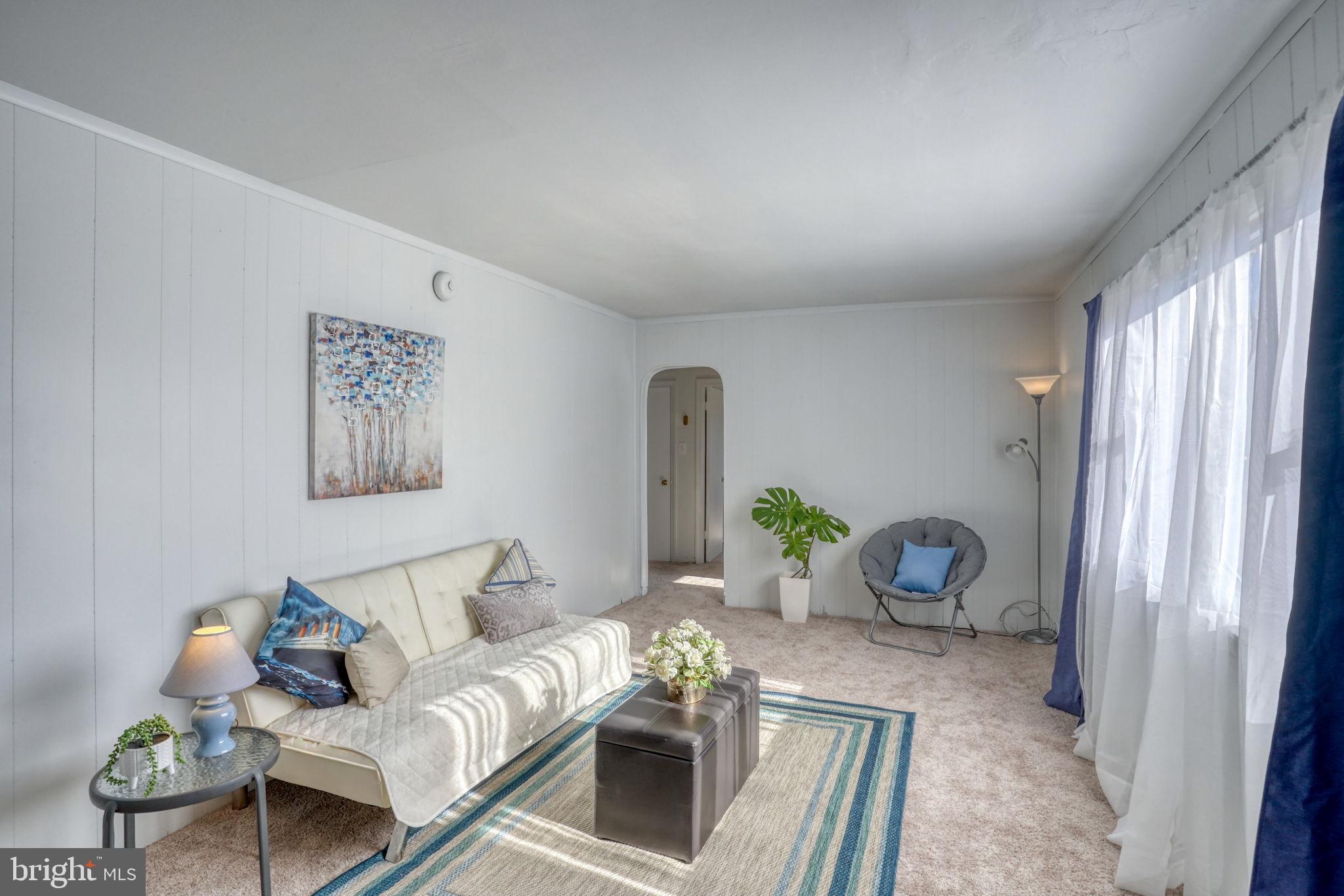 KENT ACRES - Residential