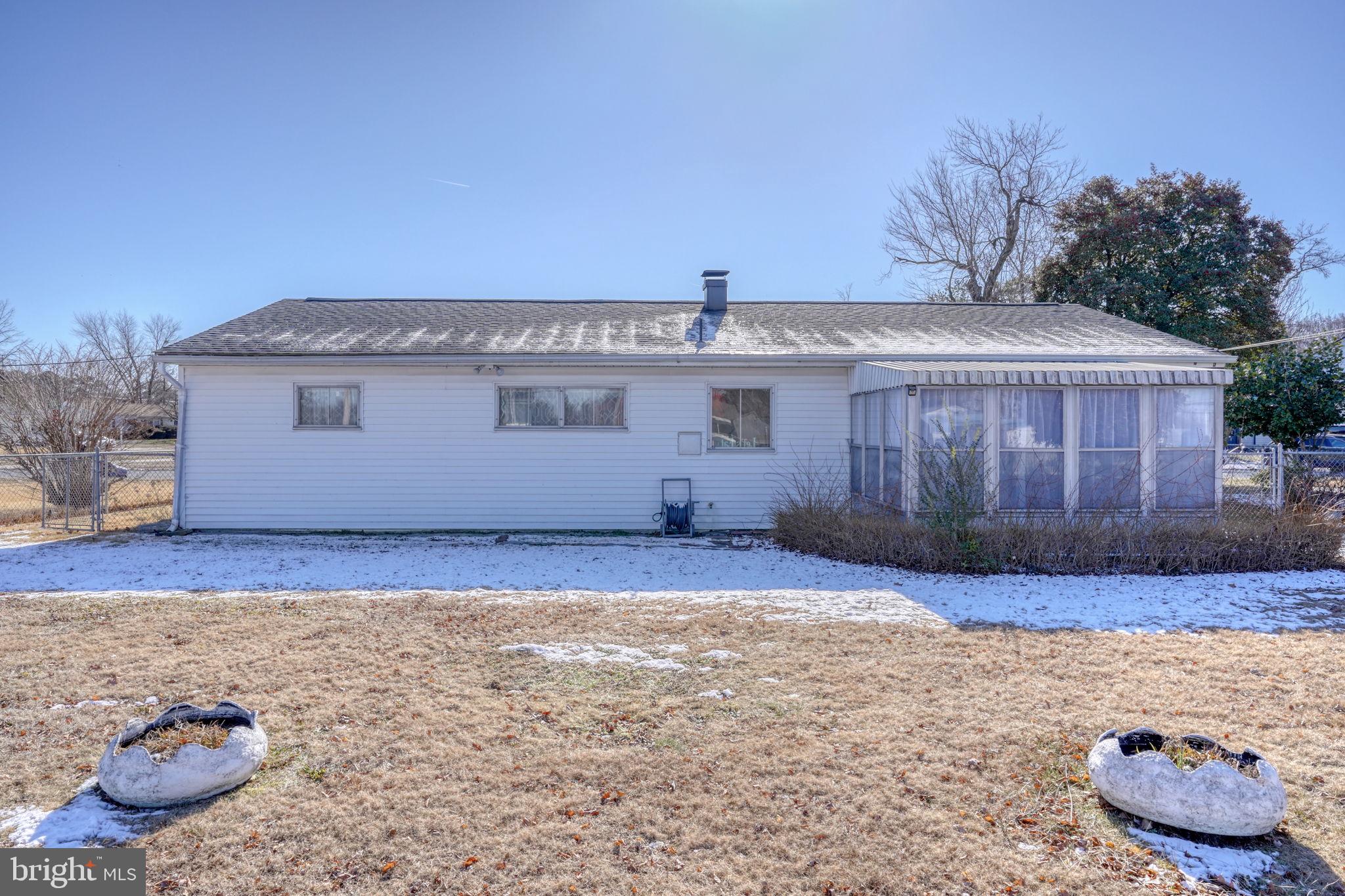 KENT ACRES - Residential