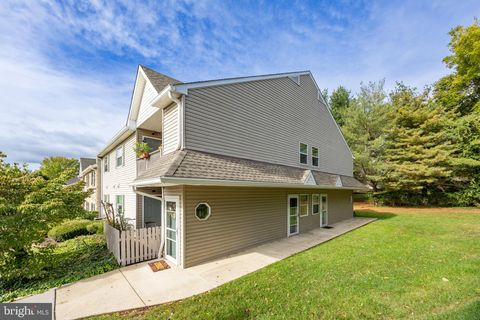 801 HORSESHOE DRIVE 801 ROYERSFORD PA 19468