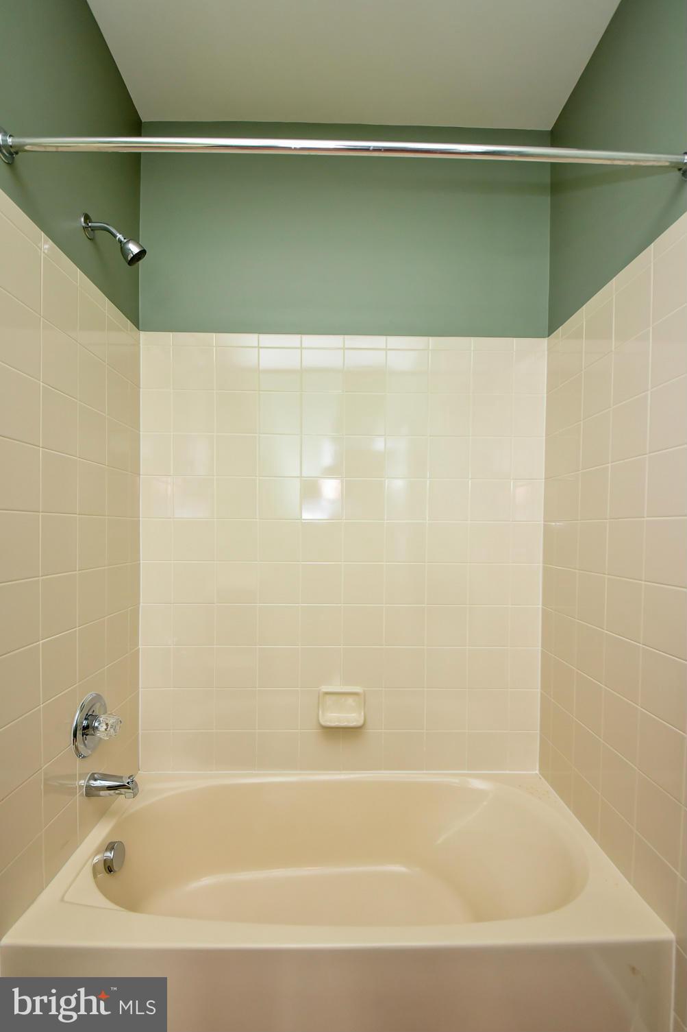 SOUTH RIDING - Residential Lease