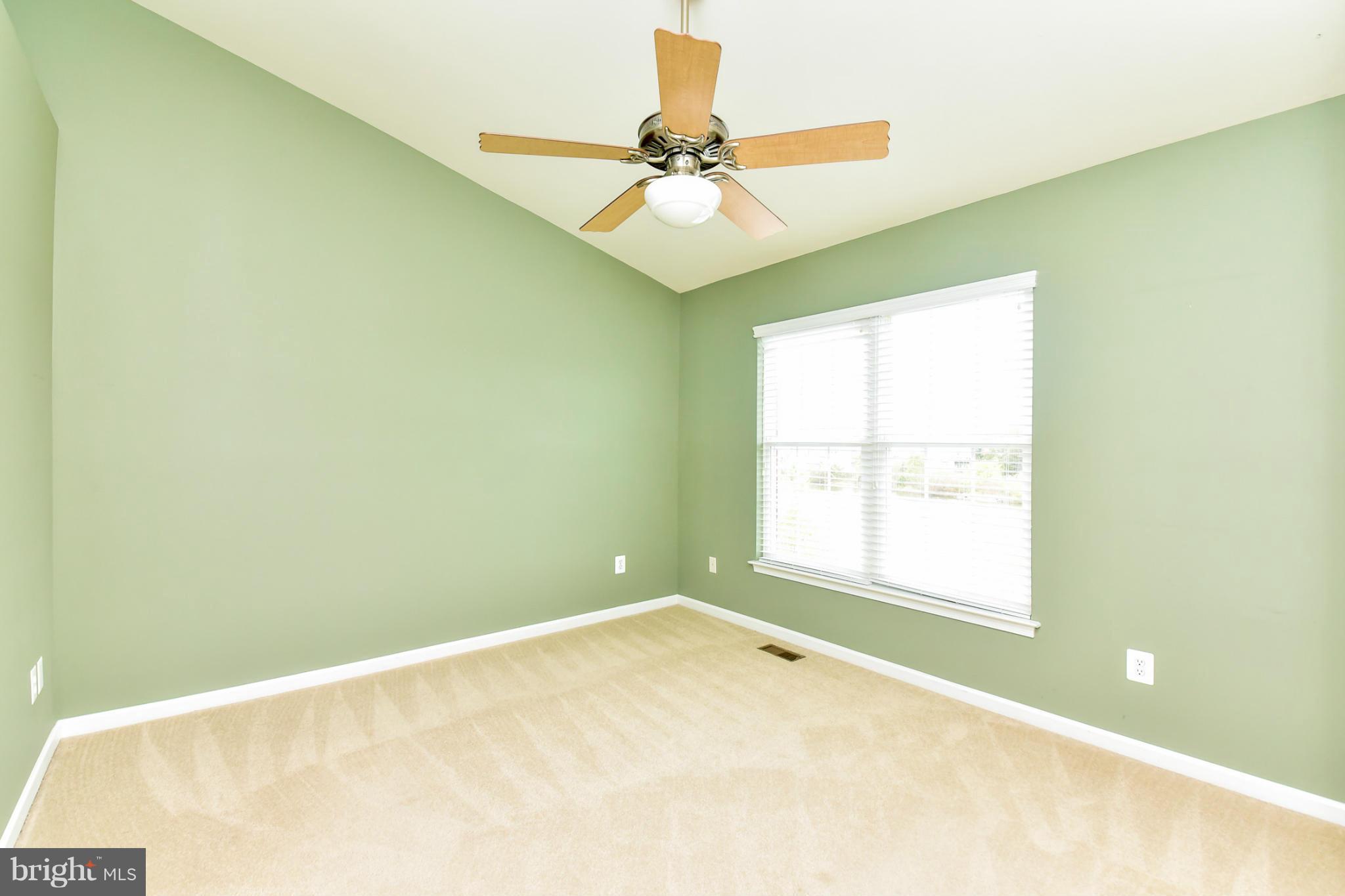 SOUTH RIDING - Residential Lease