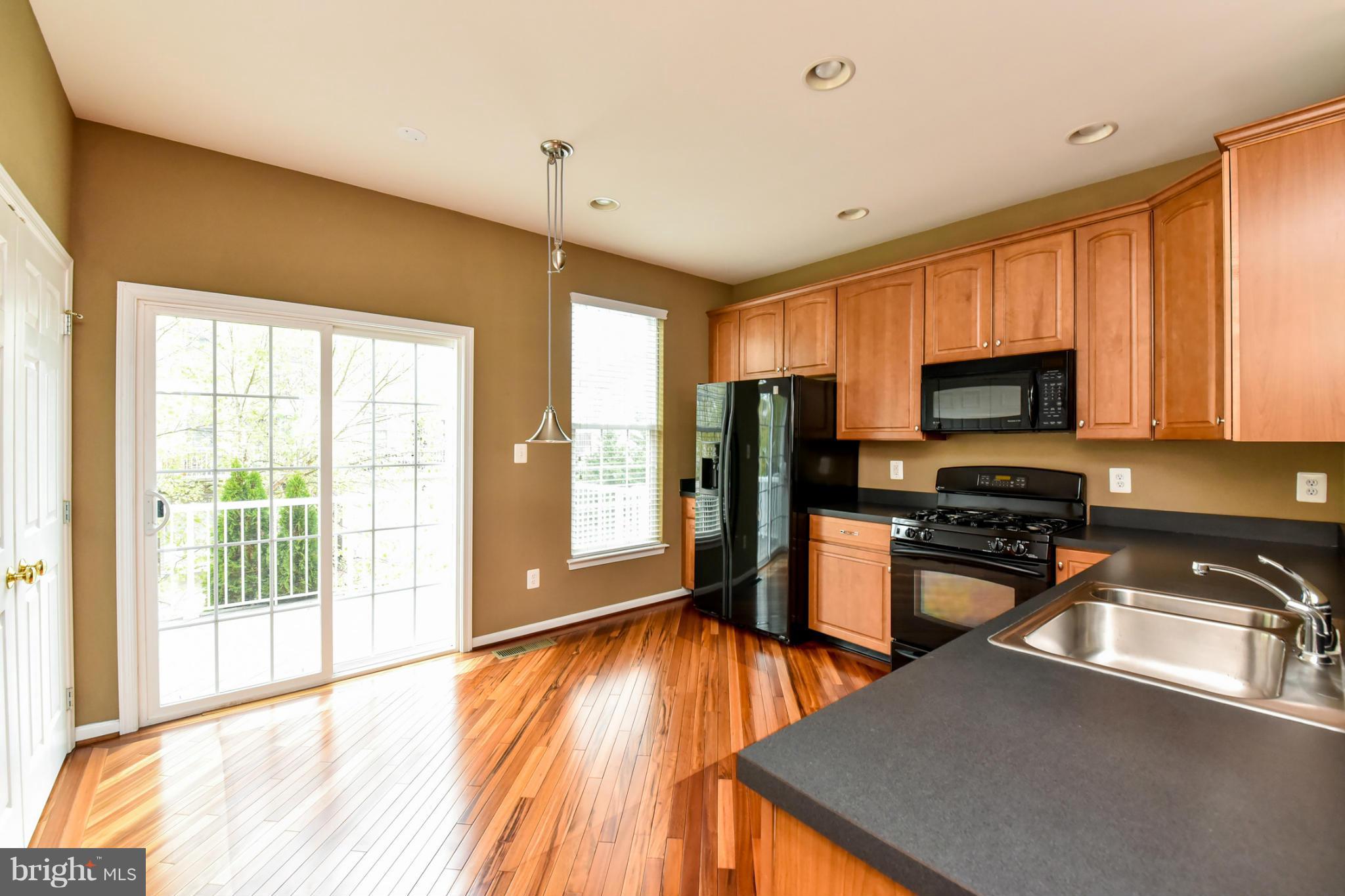 SOUTH RIDING - Residential Lease