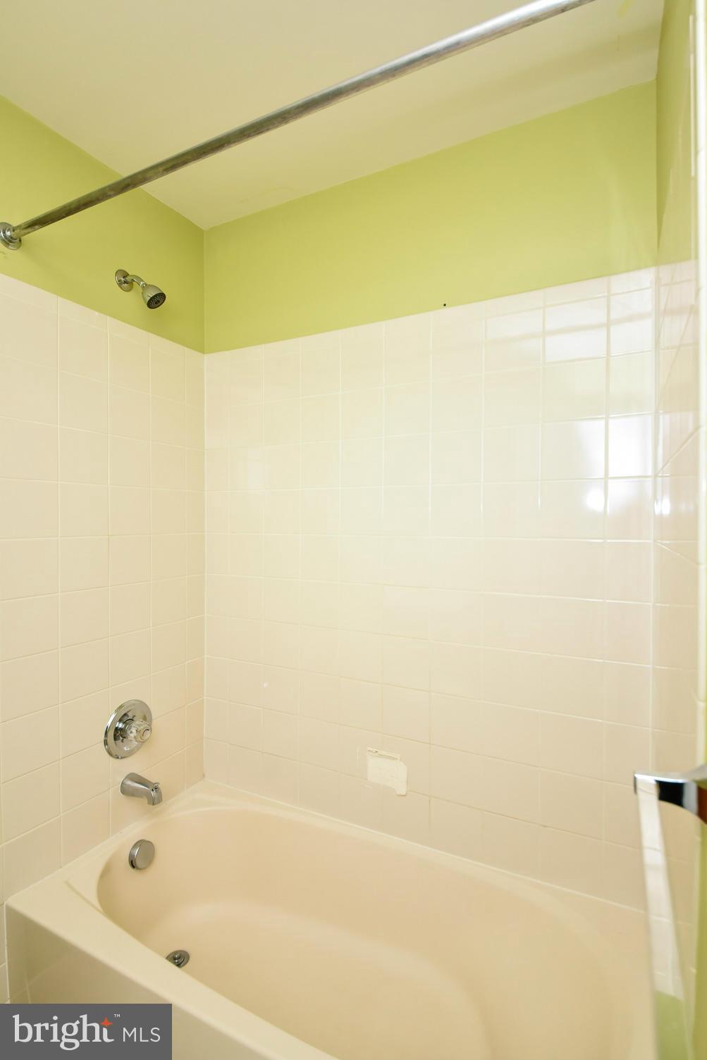SOUTH RIDING - Residential Lease