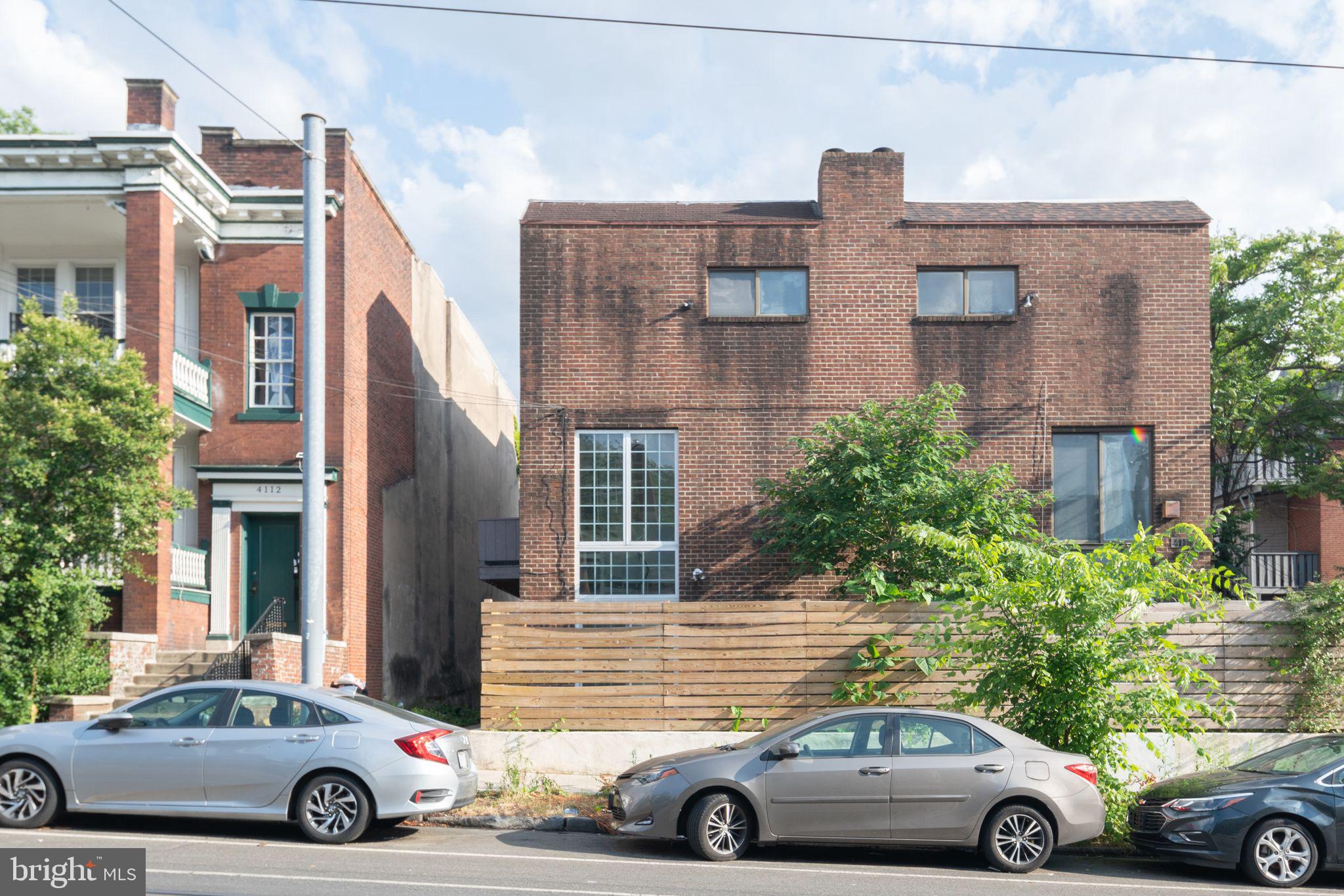 UNIVERSITY CITY - Residential