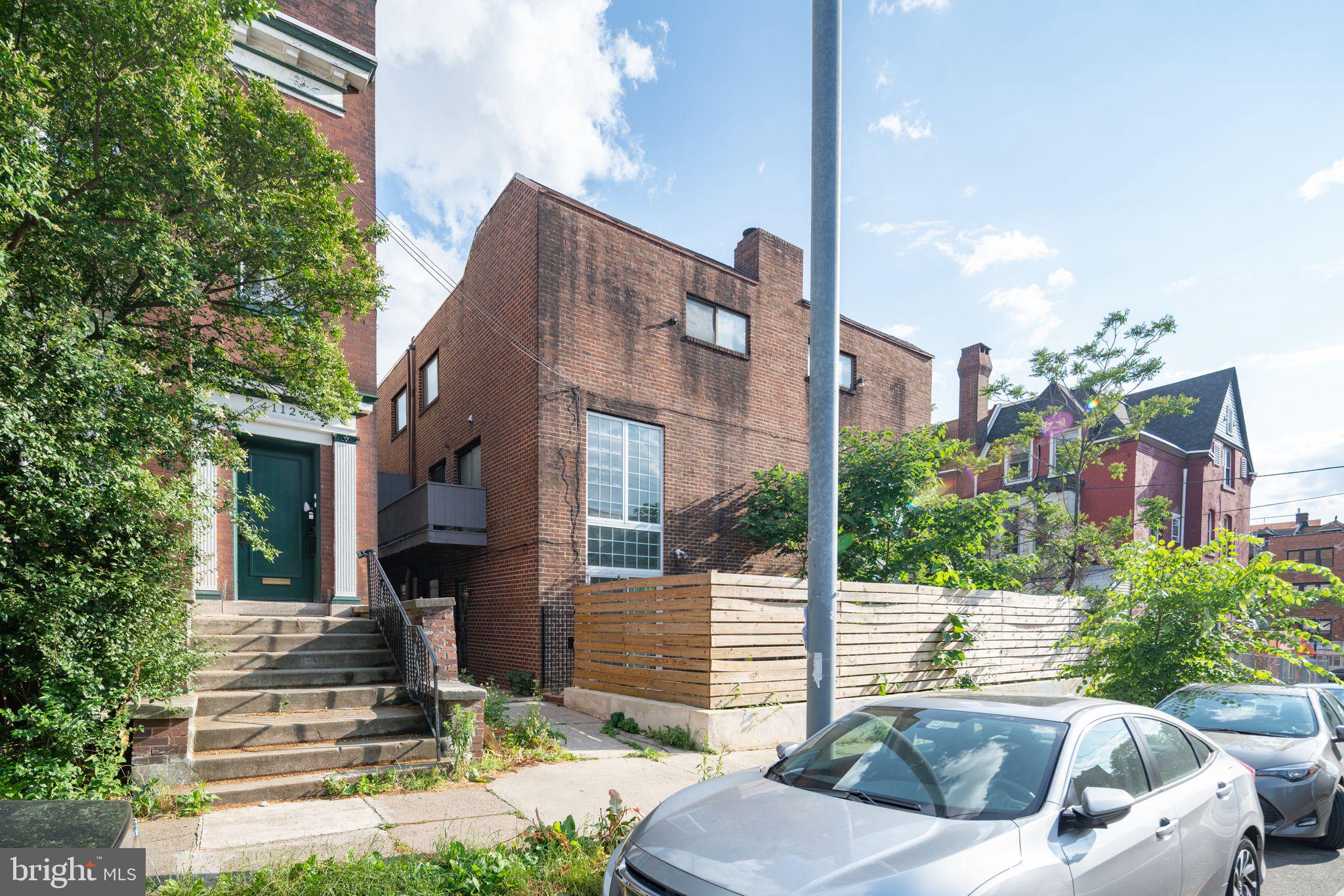 UNIVERSITY CITY - Residential