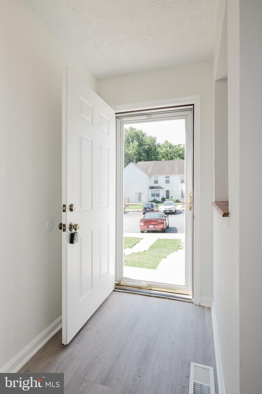 306 GUILFORD COURT
